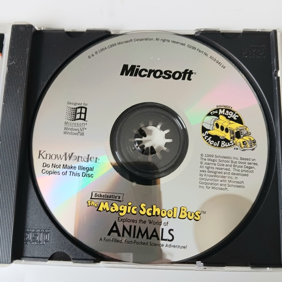 Microsoft Scholastic 90s Magic School Bus Explores World Of Animals PC Game - Picture 3 of 9